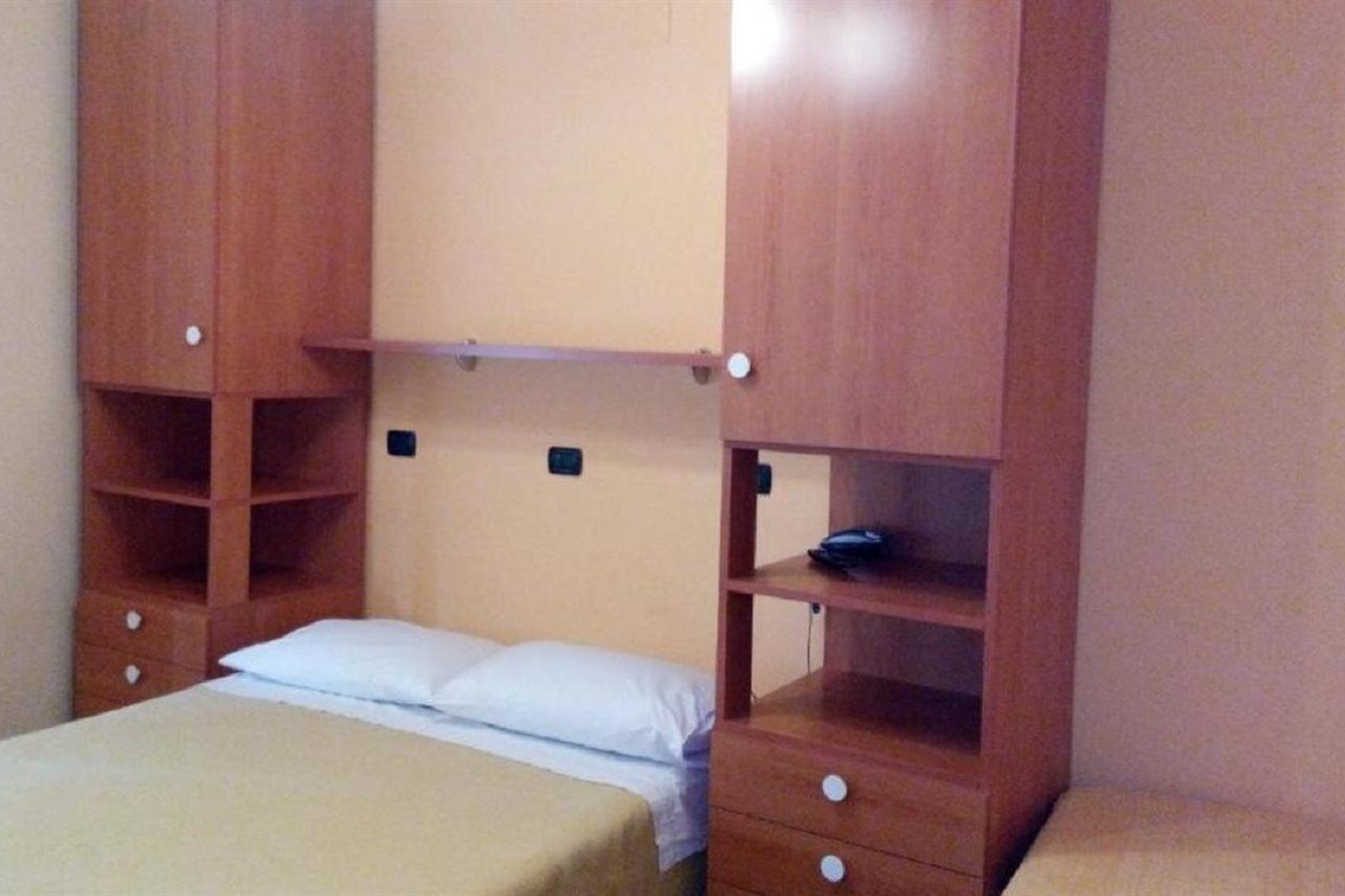 Le Tre Stazioni Hotel Genua