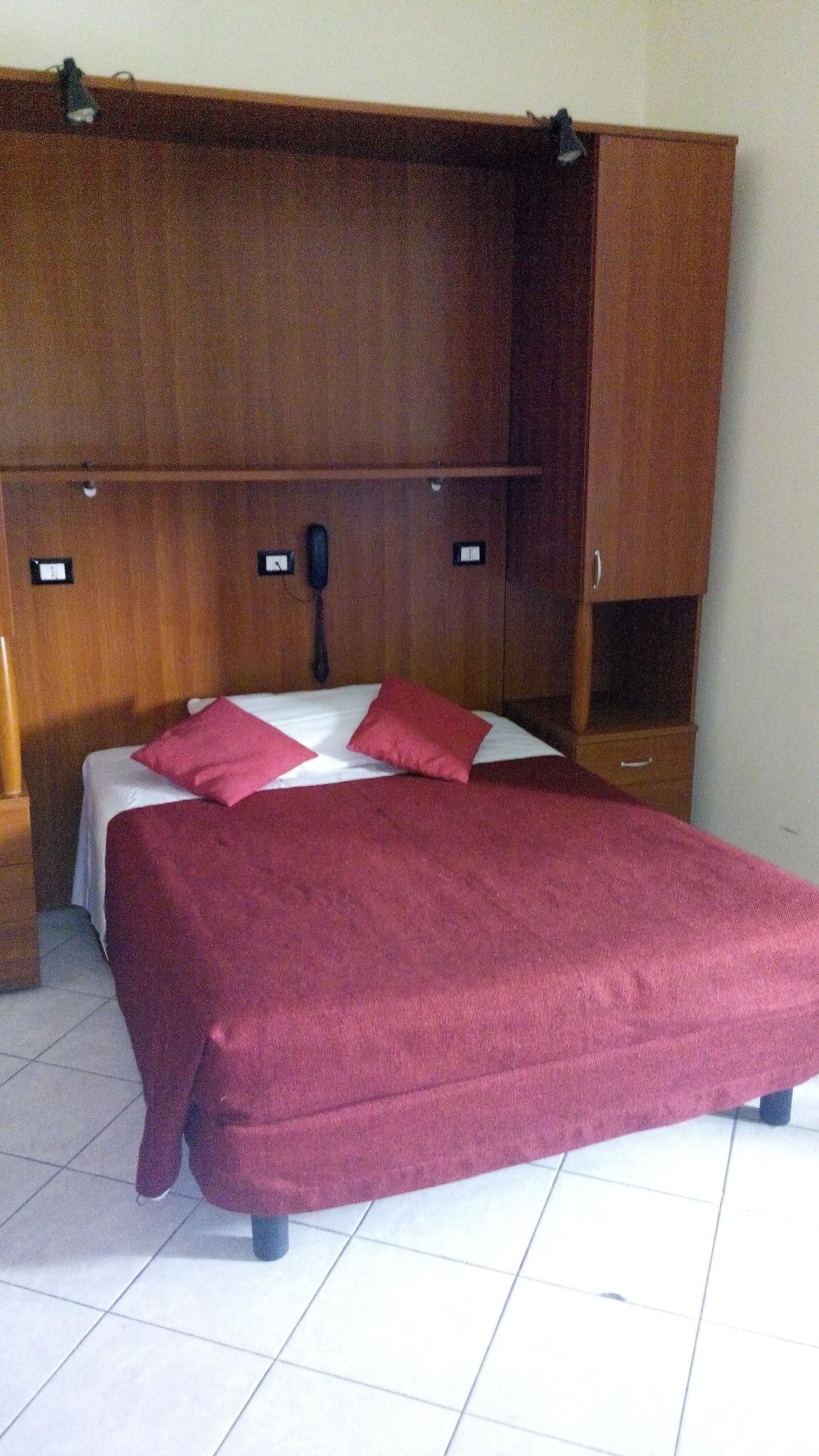 Le Tre Stazioni Hotel Genoa